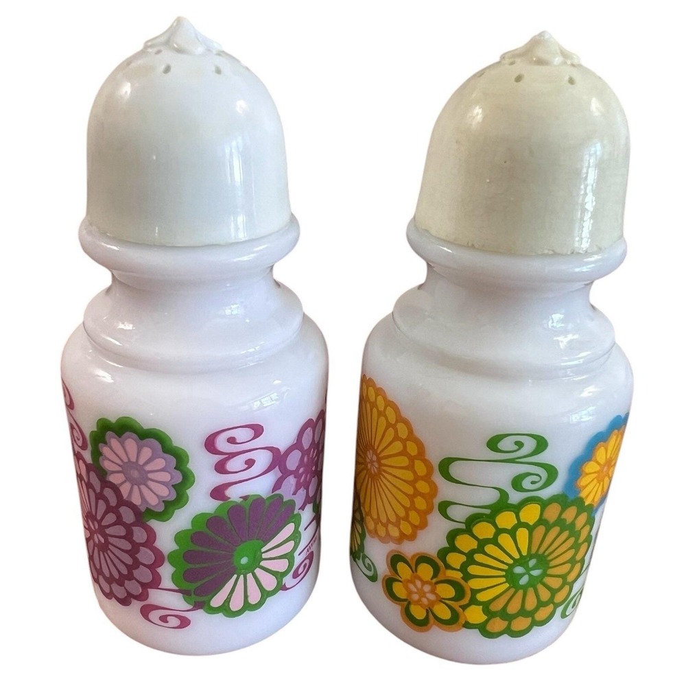 Avon Foaming Bath Oil Empty Bottles/ Salt & Pepper Shakers Vintage/ Retro Groovy